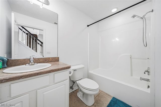351 E Legend Court C, Highland Heights, OH 44143