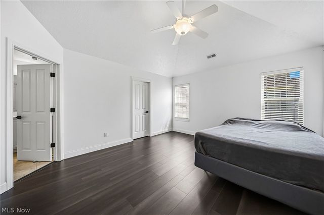 351 E Legend Court C, Highland Heights, OH 44143
