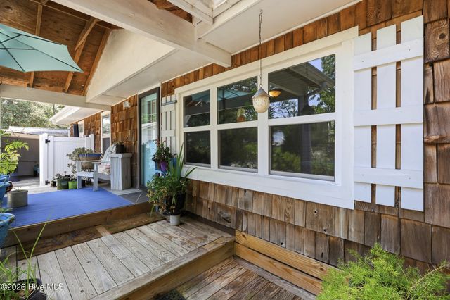 9081 Beach Drive SW, Calabash, NC 28467