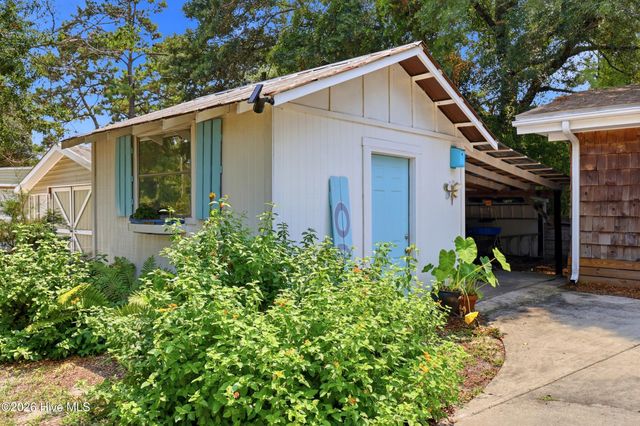 9081 Beach Drive SW, Calabash, NC 28467