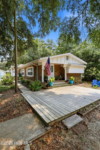 9081 Beach Drive SW, Calabash, NC 28467