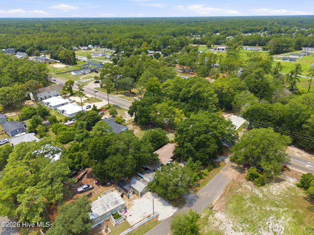 9081 Beach Drive SW, Calabash, NC 28467