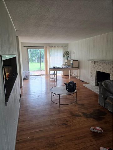 3335 N chippewa Drive, North Kansas City, MO 64116