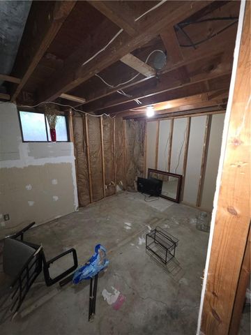 3335 N chippewa Drive, North Kansas City, MO 64116