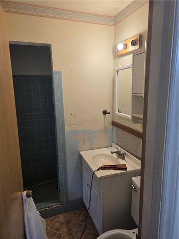 3335 N chippewa Drive, North Kansas City, MO 64116