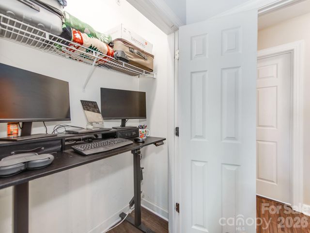 718 W Trade Street 414, Charlotte, NC 28202