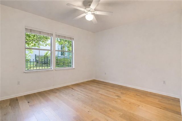 1011 Brodie ST 32, Austin, TX 78704