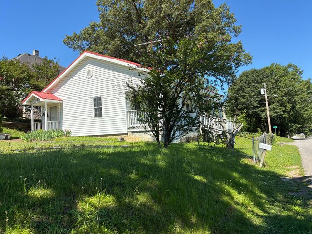 3100 E 38th Street, Chattanooga, TN 37407