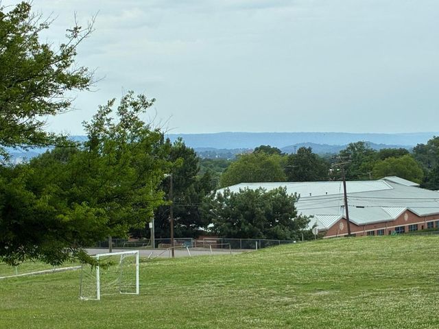 3100 E 38th Street, Chattanooga, TN 37407