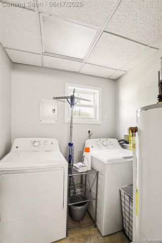 651 S Elm Street, Lapeer, MI 48446