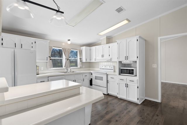 181 Private Road 125, Whitney, TX 76692