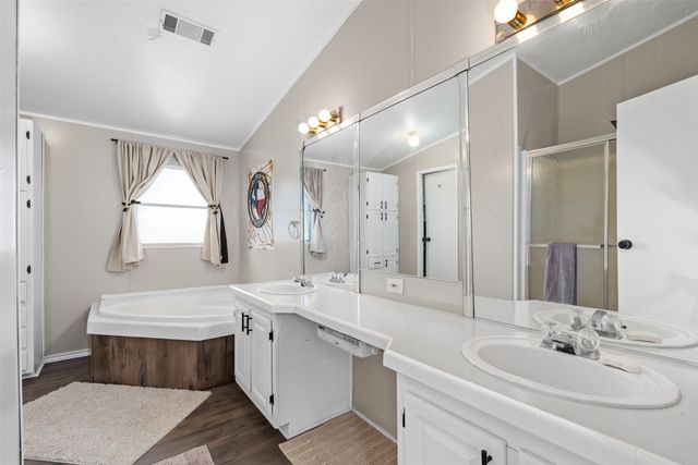 181 Private Road 125, Whitney, TX 76692