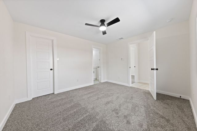 534 NE 23rd Street, Grand Prairie, TX 75050