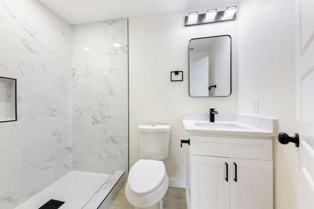 534 NE 23rd Street, Grand Prairie, TX 75050