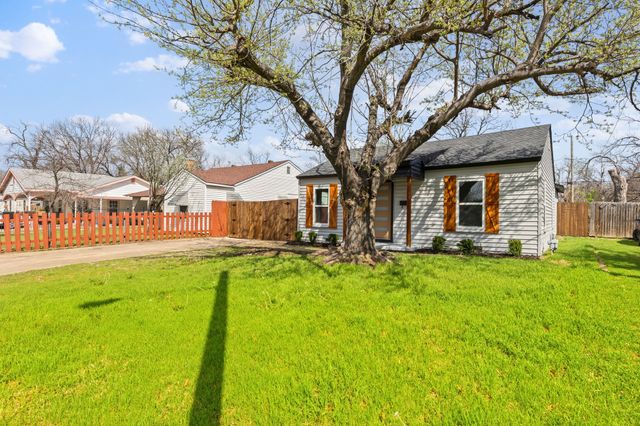 534 NE 23rd Street, Grand Prairie, TX 75050