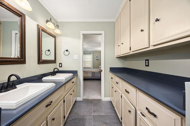 1803 Briarpark Drive, Houston, TX 77042