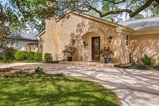 1803 Briarpark Drive, Houston, TX 77042