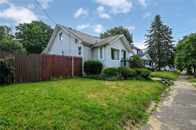 1253 Dietz Avenue, Akron, OH 44301