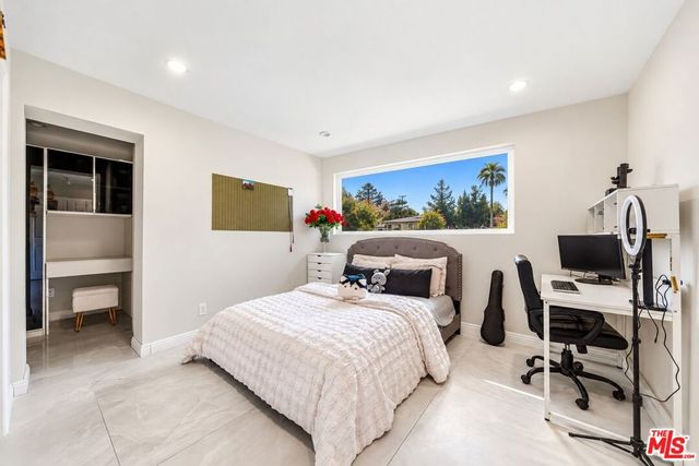 24812 Pitcairn Way, Torrance, CA 90505