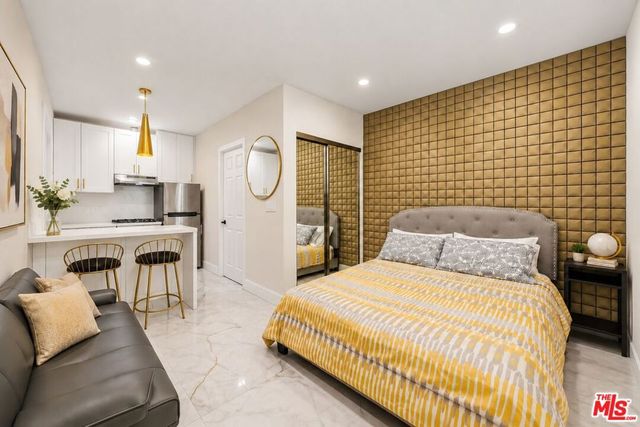 24812 Pitcairn Way, Torrance, CA 90505