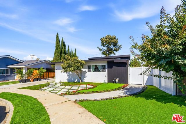 24812 Pitcairn Way, Torrance, CA 90505