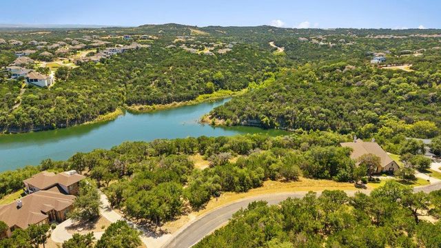 18825 Hidden Ridge PL, Jonestown, TX 78645