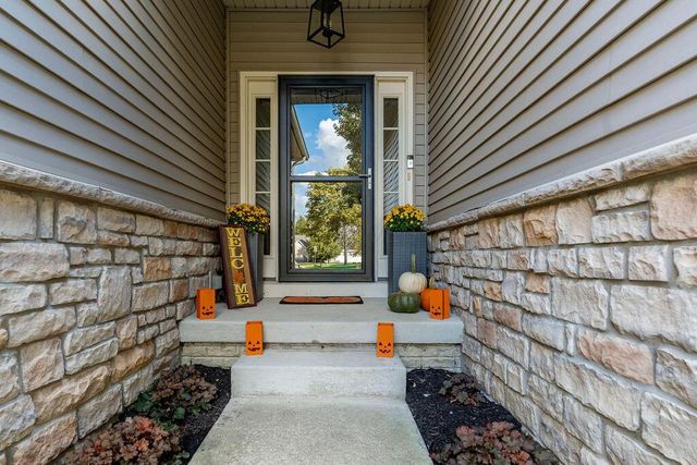 49 Village Green Drive, Westerville, OH 43082