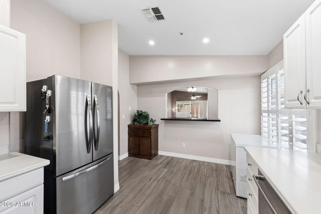 702 LEISURE WORLD --, Mesa, AZ 85206