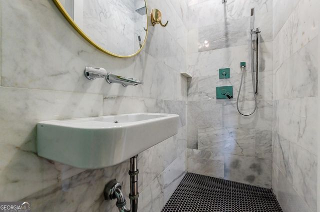 1092 Kirkwood Avenue SE, Atlanta, GA 30316