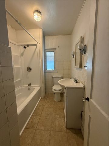 508 Spruce Alley, Glassport, PA 15045