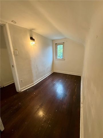 508 Spruce Alley, Glassport, PA 15045