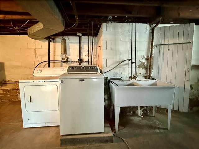 508 Spruce Alley, Glassport, PA 15045