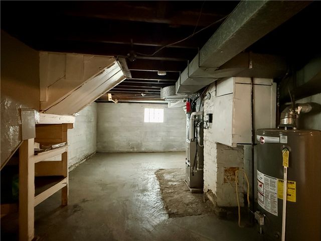 508 Spruce Alley, Glassport, PA 15045