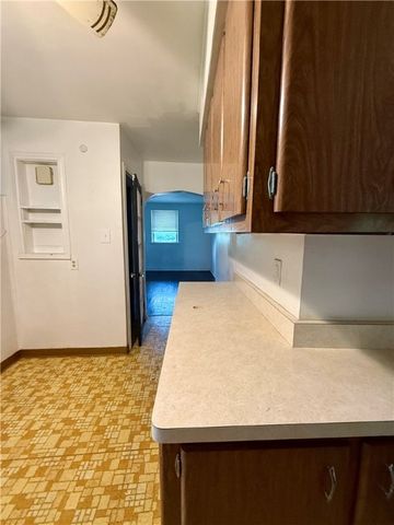 508 Spruce Alley, Glassport, PA 15045