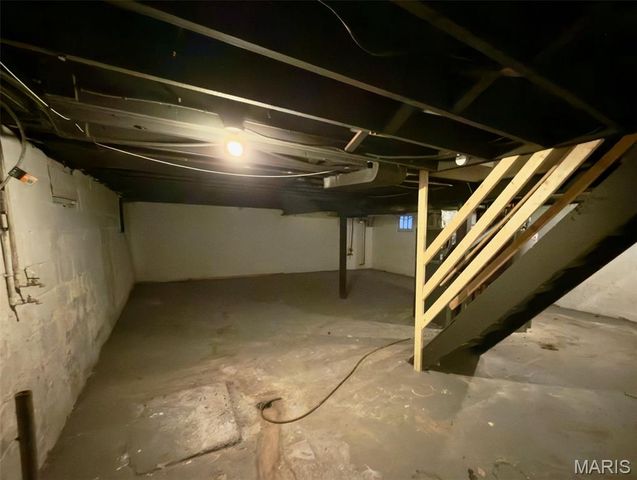 719 Tiffin Avenue, St Louis, MO 63135