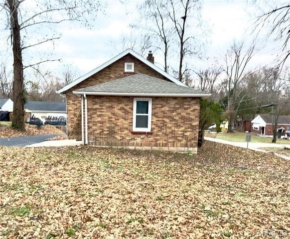 719 Tiffin Avenue, St Louis, MO 63135