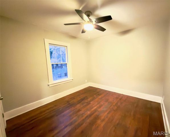 719 Tiffin Avenue, St Louis, MO 63135