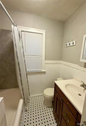 719 Tiffin Avenue, St Louis, MO 63135