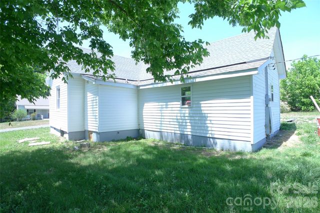 221 Duke Street, Cooleemee, NC 27014
