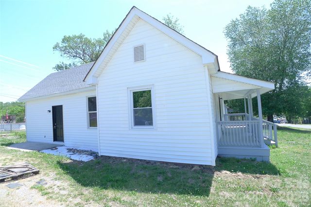 221 Duke Street, Cooleemee, NC 27014