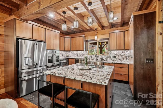 745 Mossy Oak Trail, Nebo, NC 28761
