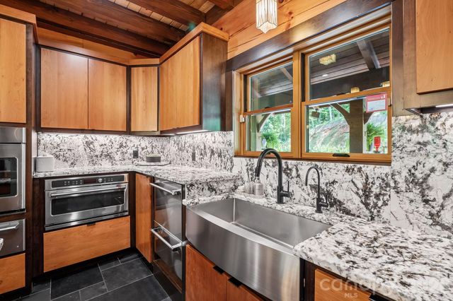 745 Mossy Oak Trail, Nebo, NC 28761