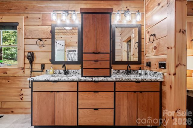 745 Mossy Oak Trail, Nebo, NC 28761