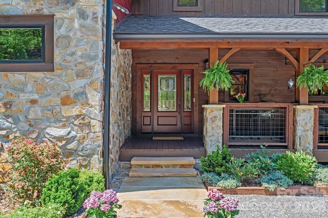 745 Mossy Oak Trail, Nebo, NC 28761