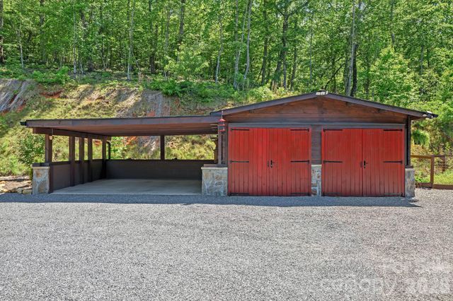 745 Mossy Oak Trail, Nebo, NC 28761