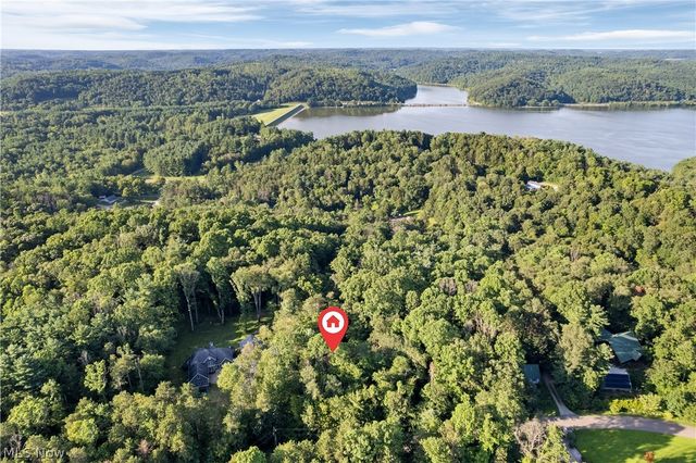 86170 Tappan Highlands Road, Uhrichsville, OH 44683