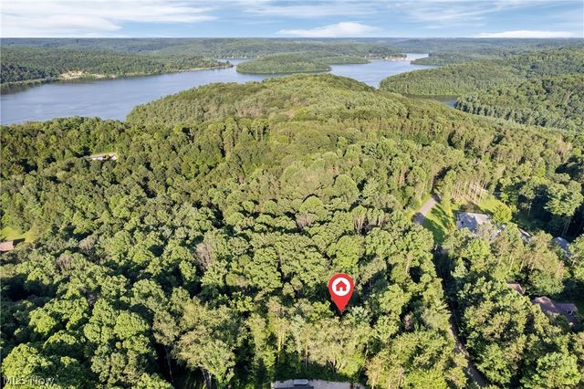 86170 Tappan Highlands Road, Uhrichsville, OH 44683