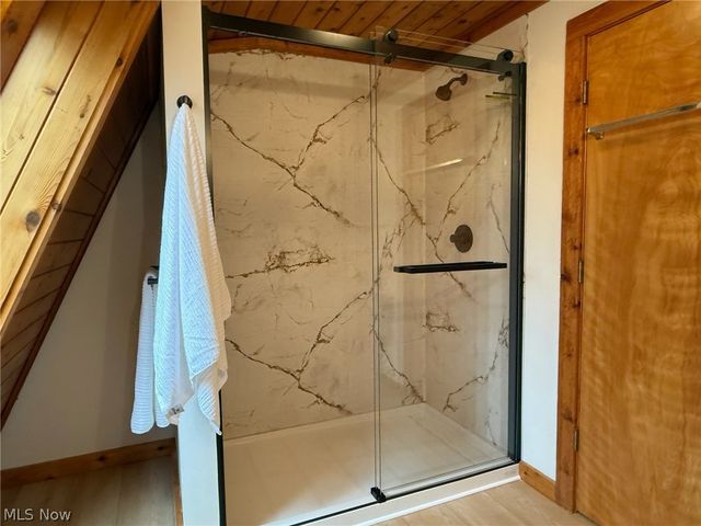 86170 Tappan Highlands Road, Uhrichsville, OH 44683