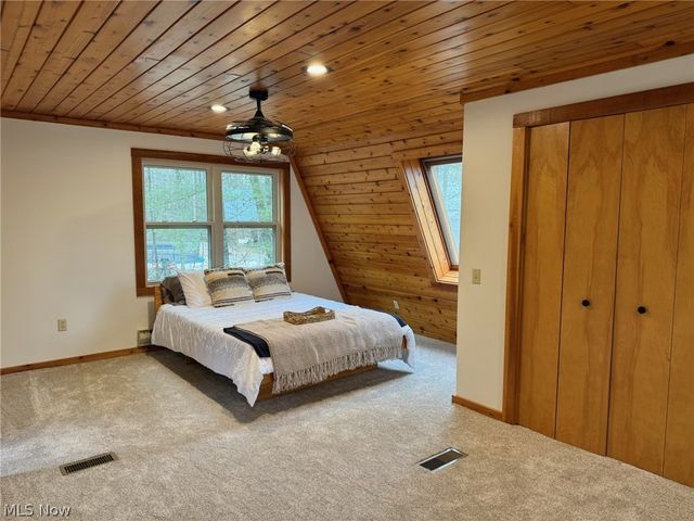 86170 Tappan Highlands Road, Uhrichsville, OH 44683