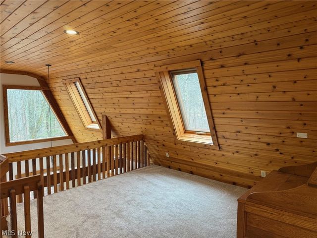 86170 Tappan Highlands Road, Uhrichsville, OH 44683